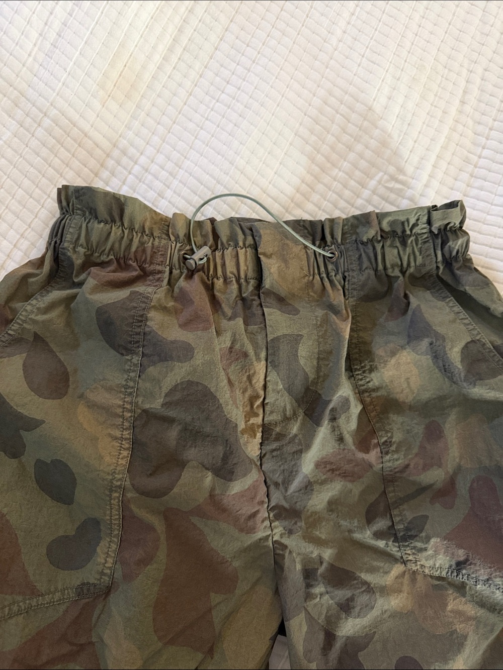 Urban Outfitters Sloan Nylon Camo Ultra Baggy Y2K Inspired Balloon Pant,S - Picture 10 of 15